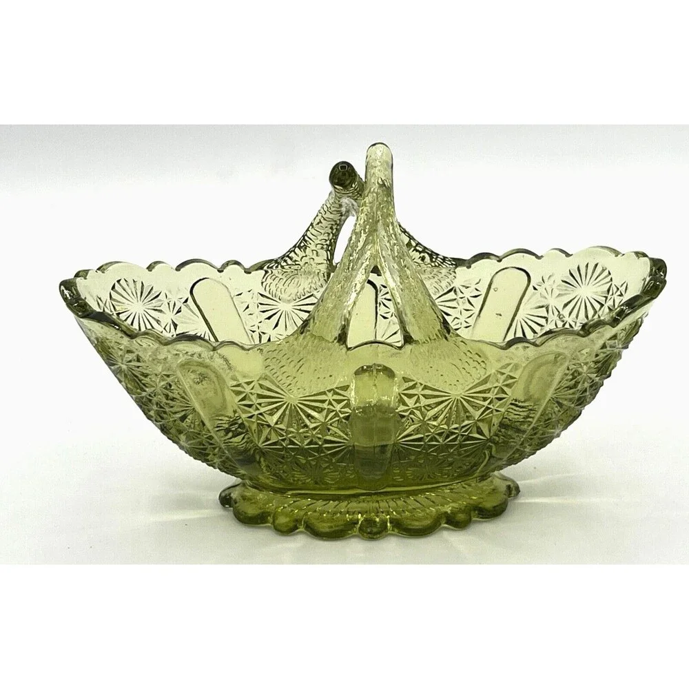 Fenton Art Glass Colonial Green Glass‎ Basket American Classic Twig Handle EUC